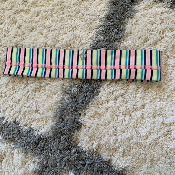 lululemon ivivva and athleta headbands - Picture 2 of 10